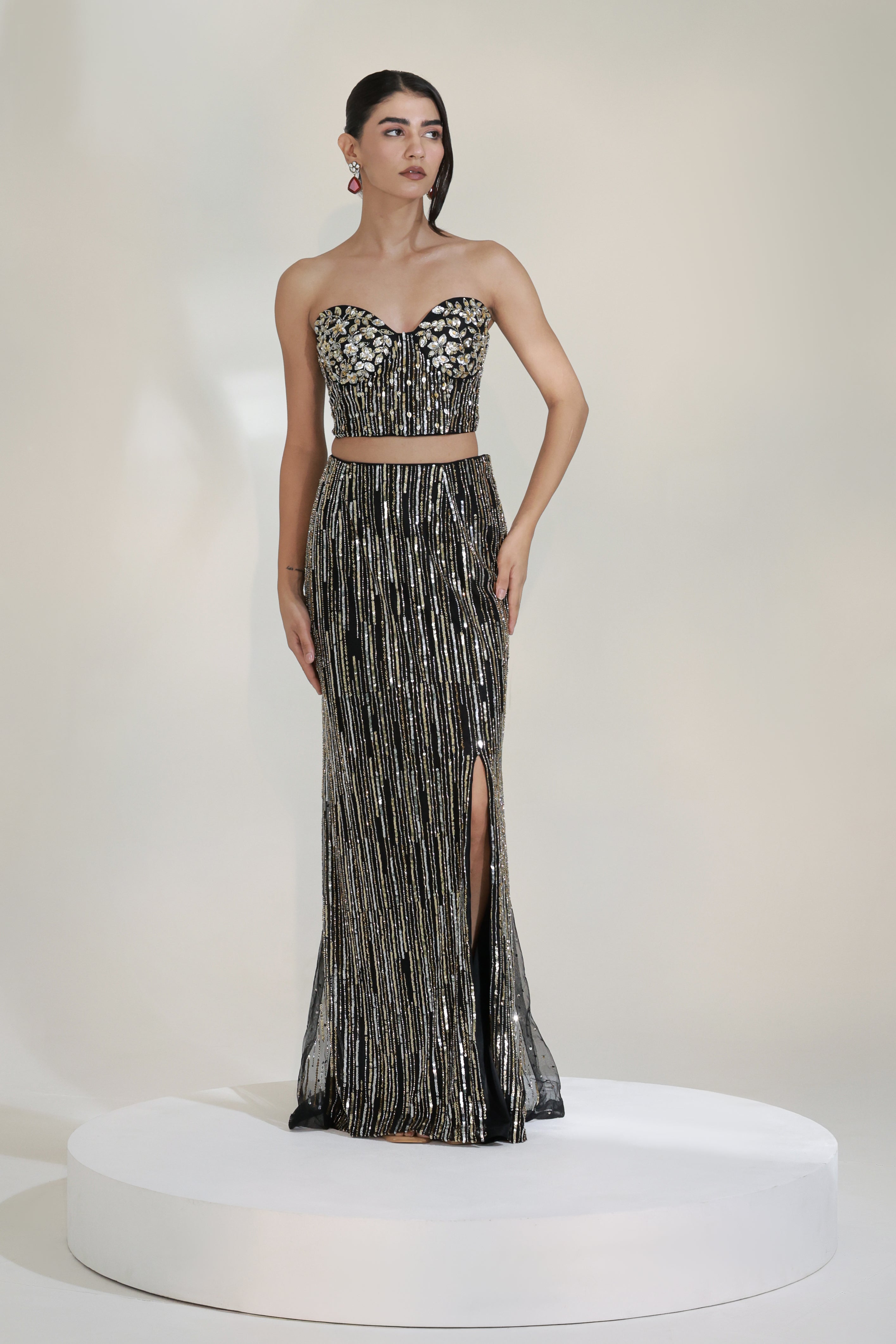 BLACK MAJESTY CORSET LEHENGA SET